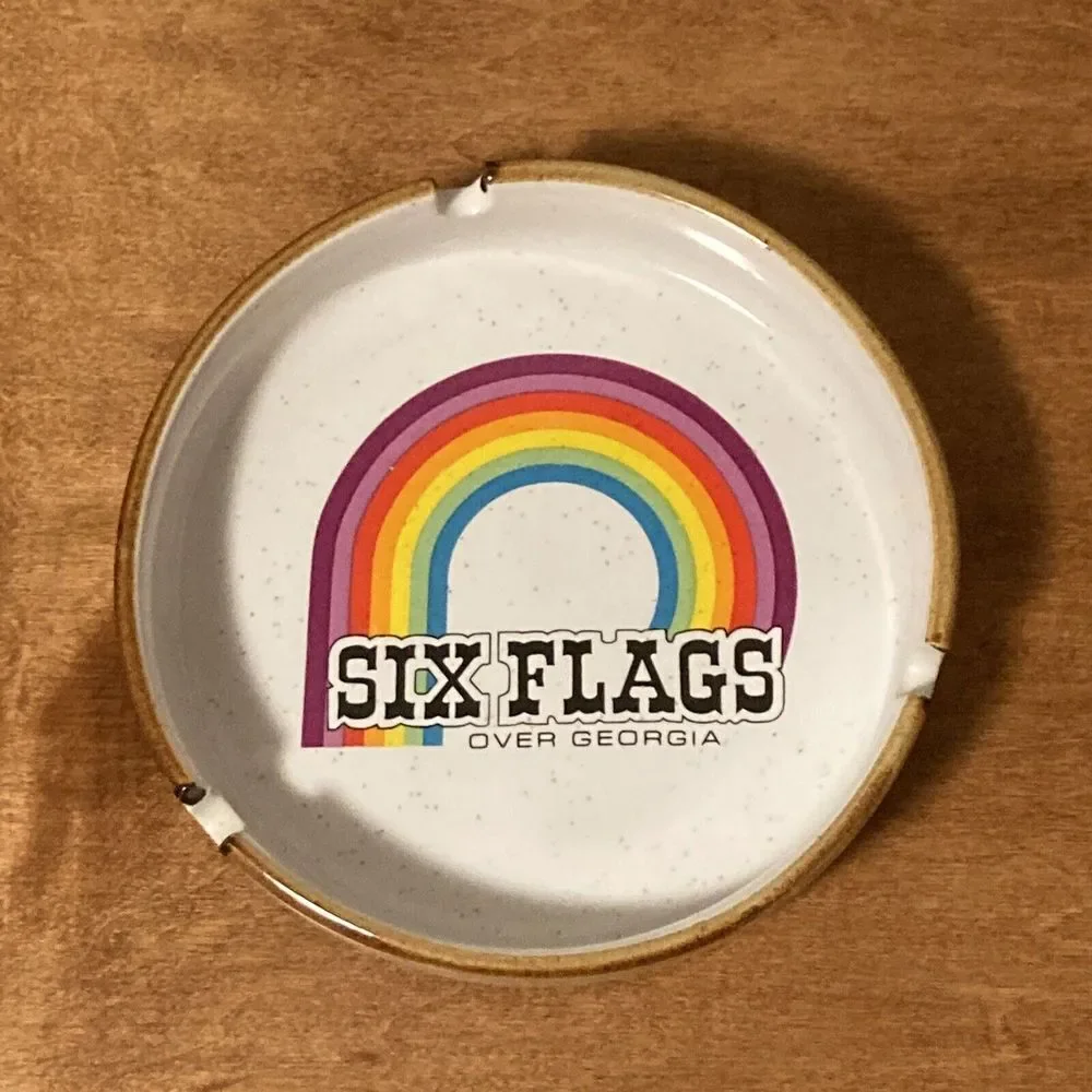 VTG Six Flags‎ Over Georgia 80's Retro Rainbow Stoneware Speckled Ashtray A3